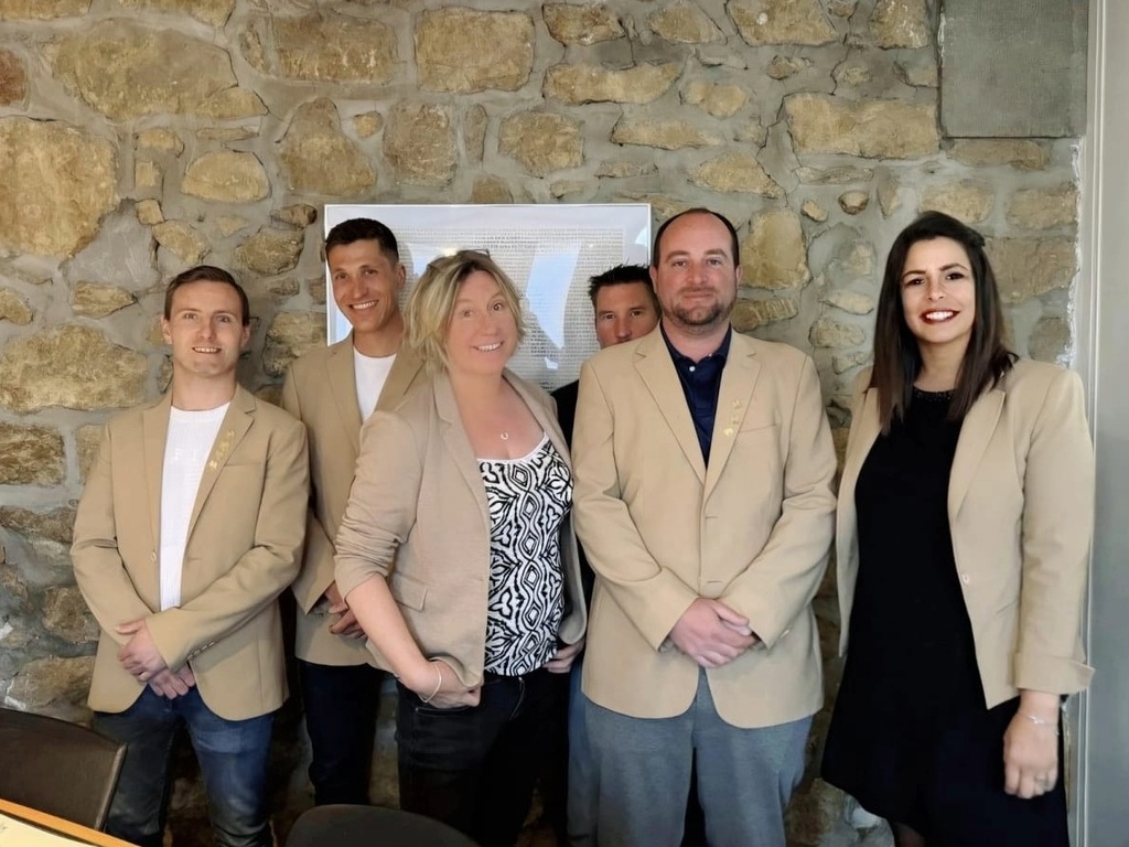 l'équipe de l'agence Sanac Immobilier