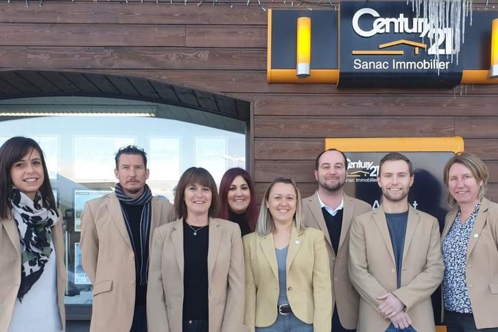 l'équipe de l'agence Sanac Immobilier