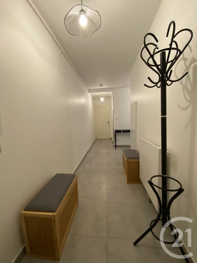 Appartement T3 à louer - 3 pièces - 77.32 m2 - BOIS D AMONT - 39 - FRANCHE-COMTE - Century 21 Sanac Immobilier