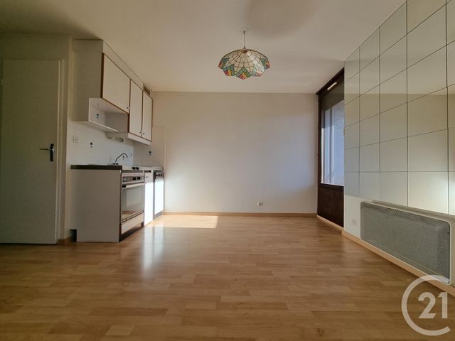 Appartement F2 à vendre - 2 pièces - 46.39 m2 - LES ROUSSES - 39 - FRANCHE-COMTE - Century 21 Sanac Immobilier