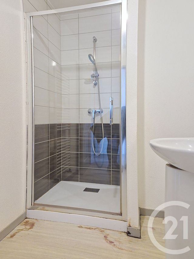 Appartement à louer - 2 pièces - 40.59 m2 - HAUTS DE BIENNE - 39 - FRANCHE-COMTE - Century 21 Sanac Immobilier