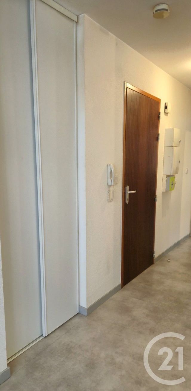 Appartement à louer - 2 pièces - 40.59 m2 - HAUTS DE BIENNE - 39 - FRANCHE-COMTE - Century 21 Sanac Immobilier