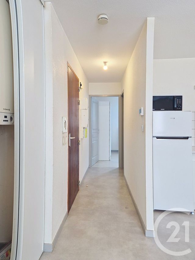 Appartement à louer - 2 pièces - 40.59 m2 - HAUTS DE BIENNE - 39 - FRANCHE-COMTE - Century 21 Sanac Immobilier