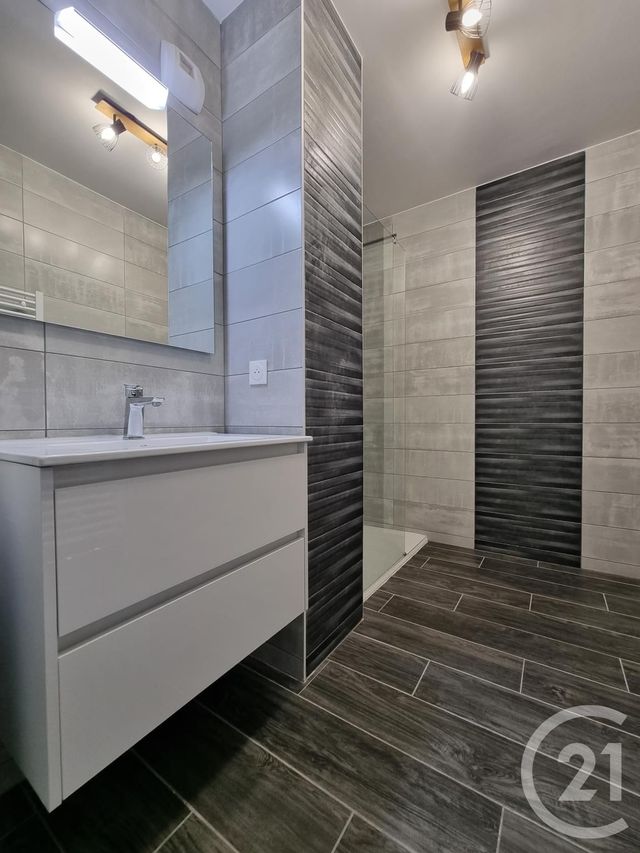 Appartement à vendre - 4 pièces - 89.91 m2 - LES ROUSSES - 39 - FRANCHE-COMTE - Century 21 Sanac Immobilier