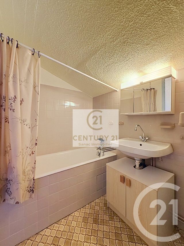 Appartement Duplex à vendre - 2 pièces - 41.19 m2 - LES ROUSSES - 39 - FRANCHE-COMTE - Century 21 Sanac Immobilier