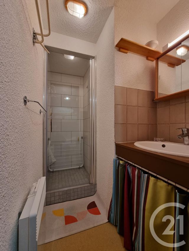 Appartement Studio Cabine à louer - 1 pièce - 22.85 m2 - LES ROUSSES - 39 - FRANCHE-COMTE - Century 21 Sanac Immobilier