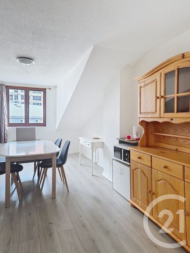 Appartement T3 à louer - 3 pièces - 57.52 m2 - HAUTS DE BIENNE - 39 - FRANCHE-COMTE - Century 21 Sanac Immobilier