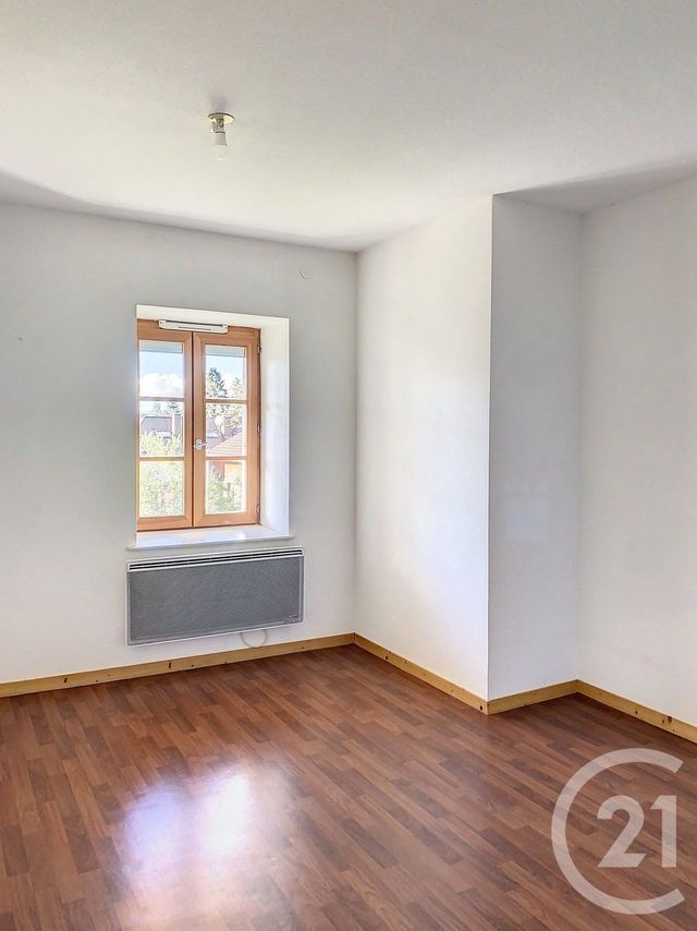 Appartement F4 à louer - 4 pièces - 73.96 m2 - LES ROUSSES - 39 - FRANCHE-COMTE - Century 21 Sanac Immobilier