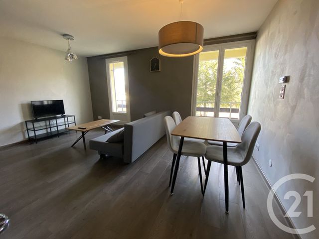 Appartement T2 à louer - 2 pièces - 44.7 m2 - PREMANON - 39 - FRANCHE-COMTE - Century 21 Sanac Immobilier