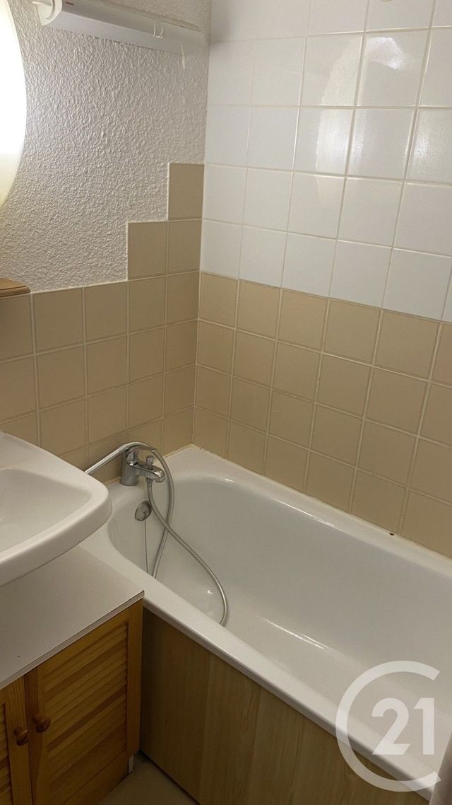 Appartement Studio à louer - 1 pièce - 22.38 m2 - LES ROUSSES - 39 - FRANCHE-COMTE - Century 21 Sanac Immobilier