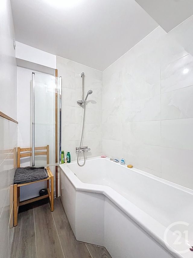 maison à vendre - 16 pièces - 390.15 m2 - LES ROUSSES - 39 - FRANCHE-COMTE - Century 21 Sanac Immobilier