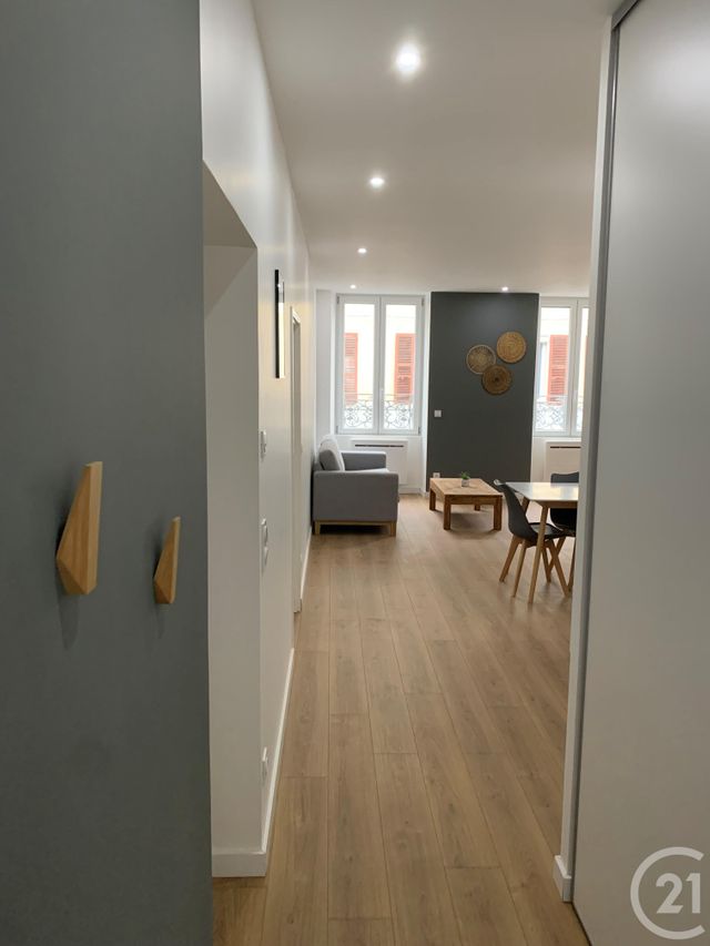 Appartement T3 à louer - 3 pièces - 63.99 m2 - HAUTS DE BIENNE - 39 - FRANCHE-COMTE - Century 21 Sanac Immobilier