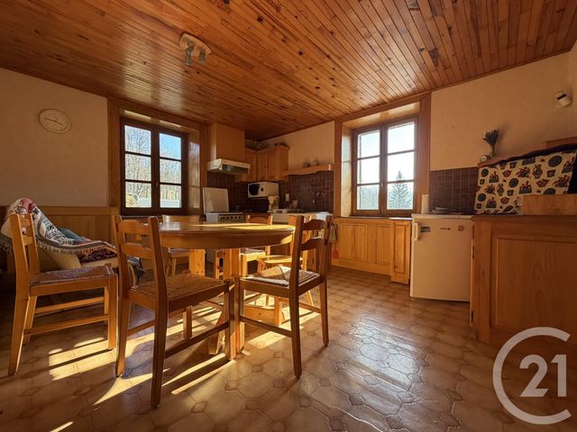 Appartement à vendre - 12 pièces - 217.5 m2 - LES ROUSSES - 39 - FRANCHE-COMTE - Century 21 Sanac Immobilier