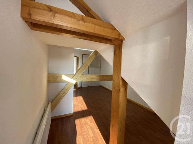 Appartement T2 à louer - 2 pièces - 43.61 m2 - LES ROUSSES - 39 - FRANCHE-COMTE - Century 21 Sanac Immobilier