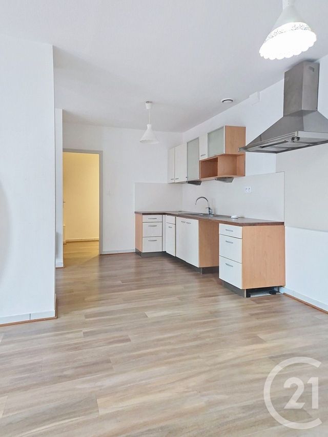 Appartement F3 à louer - 3 pièces - 69.25 m2 - HAUTS DE BIENNE - 39 - FRANCHE-COMTE - Century 21 Sanac Immobilier