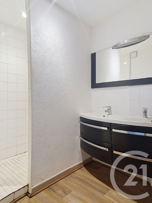 Appartement F3 à louer - 3 pièces - 69.25 m2 - HAUTS DE BIENNE - 39 - FRANCHE-COMTE - Century 21 Sanac Immobilier