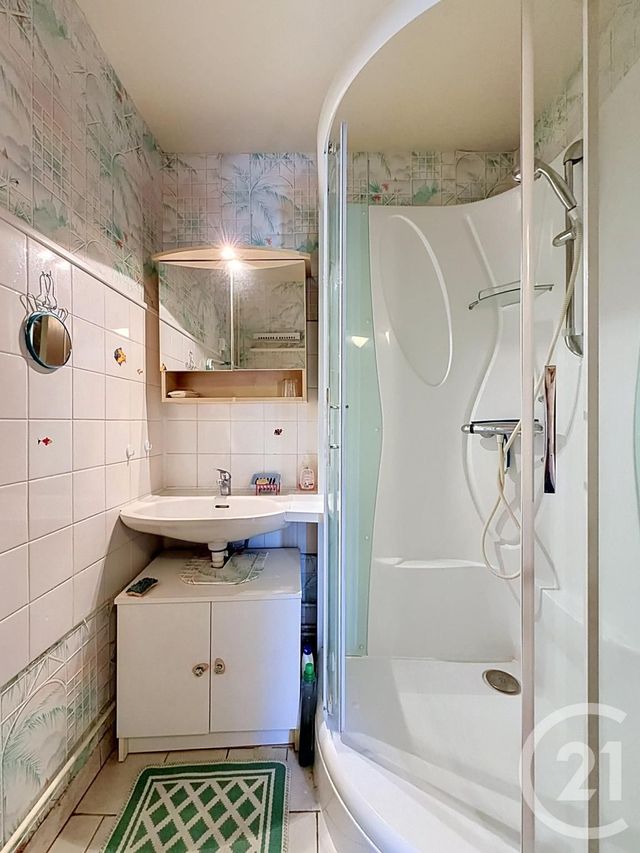 Appartement T2 à vendre - 2 pièces - 31.0 m2 - LES ROUSSES - 39 - FRANCHE-COMTE - Century 21 Sanac Immobilier