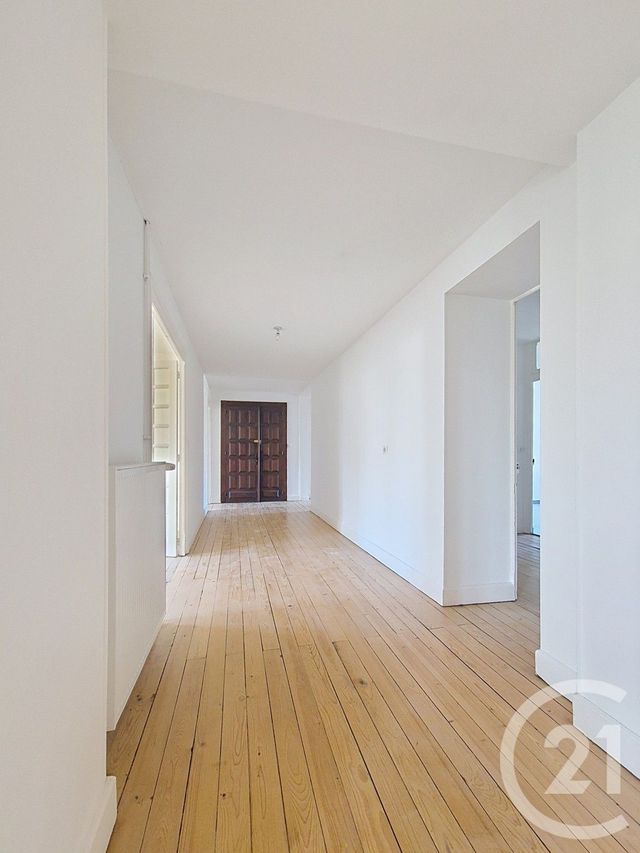Appartement T5 à louer - 7 pièces - 166.23 m2 - ST LAURENT EN GRANDVAUX - 39 - FRANCHE-COMTE - Century 21 Sanac Immobilier