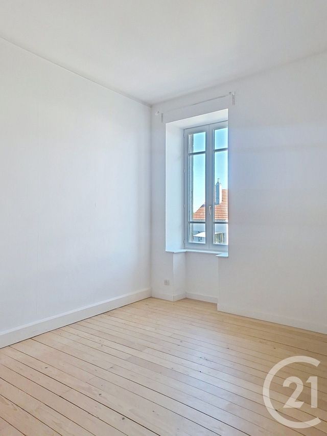Appartement T5 à louer - 7 pièces - 166.23 m2 - ST LAURENT EN GRANDVAUX - 39 - FRANCHE-COMTE - Century 21 Sanac Immobilier