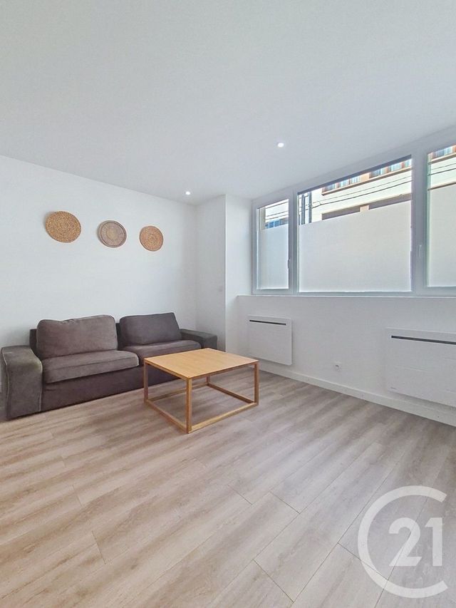 Appartement T2 à louer - 2 pièces - 49.3 m2 - HAUTS DE BIENNE - 39 - FRANCHE-COMTE - Century 21 Sanac Immobilier