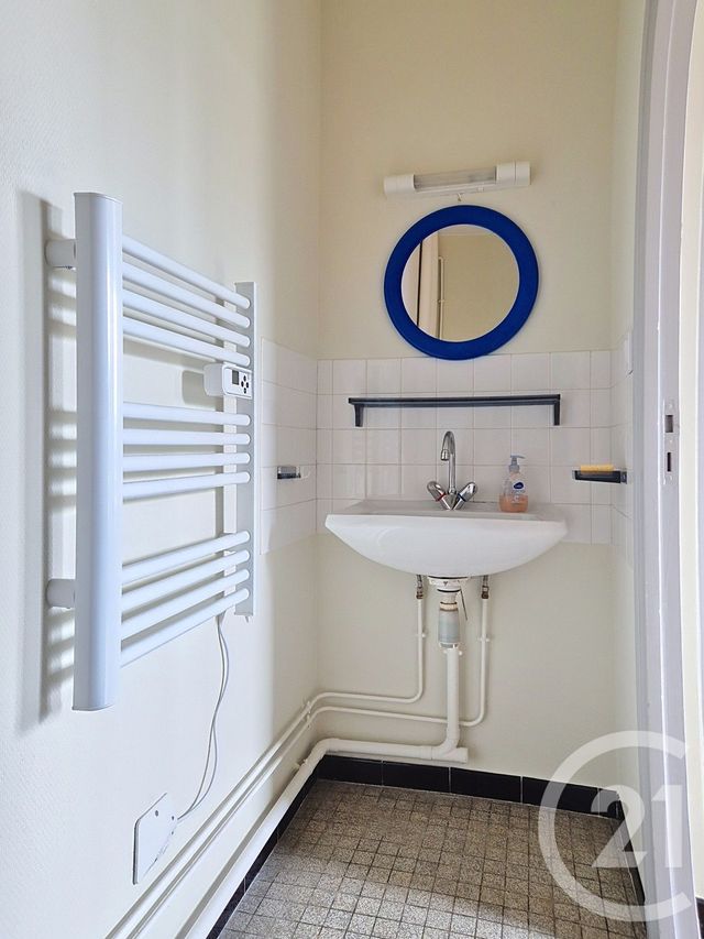 Appartement F1 à louer - 1 pièce - 25.53 m2 - LES ROUSSES - 39 - FRANCHE-COMTE - Century 21 Sanac Immobilier