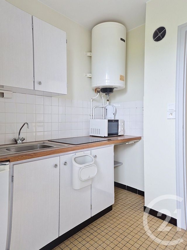 Appartement F1 à louer - 1 pièce - 25.53 m2 - LES ROUSSES - 39 - FRANCHE-COMTE - Century 21 Sanac Immobilier