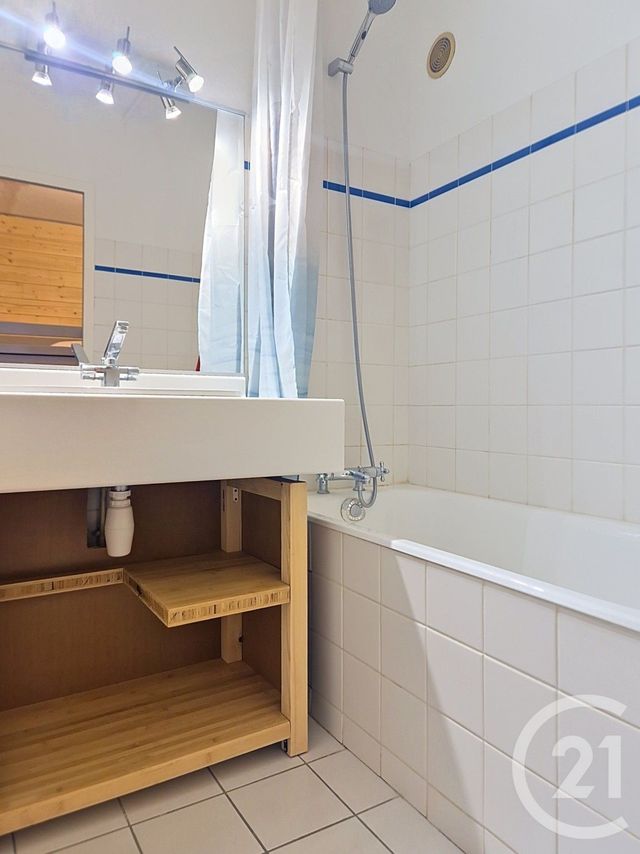 Appartement Studio à louer - 1 pièce - 29.33 m2 - LES ROUSSES - 39 - FRANCHE-COMTE - Century 21 Sanac Immobilier