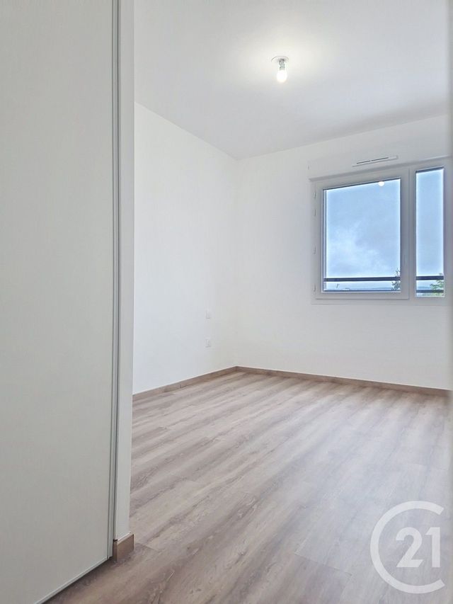 Appartement F4 à louer - 4 pièces - 90.11 m2 - LES ROUSSES - 39 - FRANCHE-COMTE - Century 21 Sanac Immobilier