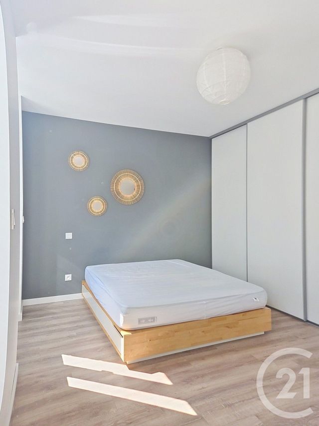 Appartement T2 à louer - 2 pièces - 54.24 m2 - HAUTS DE BIENNE - 39 - FRANCHE-COMTE - Century 21 Sanac Immobilier