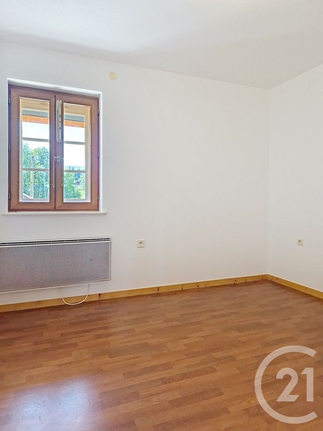 Appartement T4 à louer - 4 pièces - 65.33 m2 - LES ROUSSES - 39 - FRANCHE-COMTE - Century 21 Sanac Immobilier