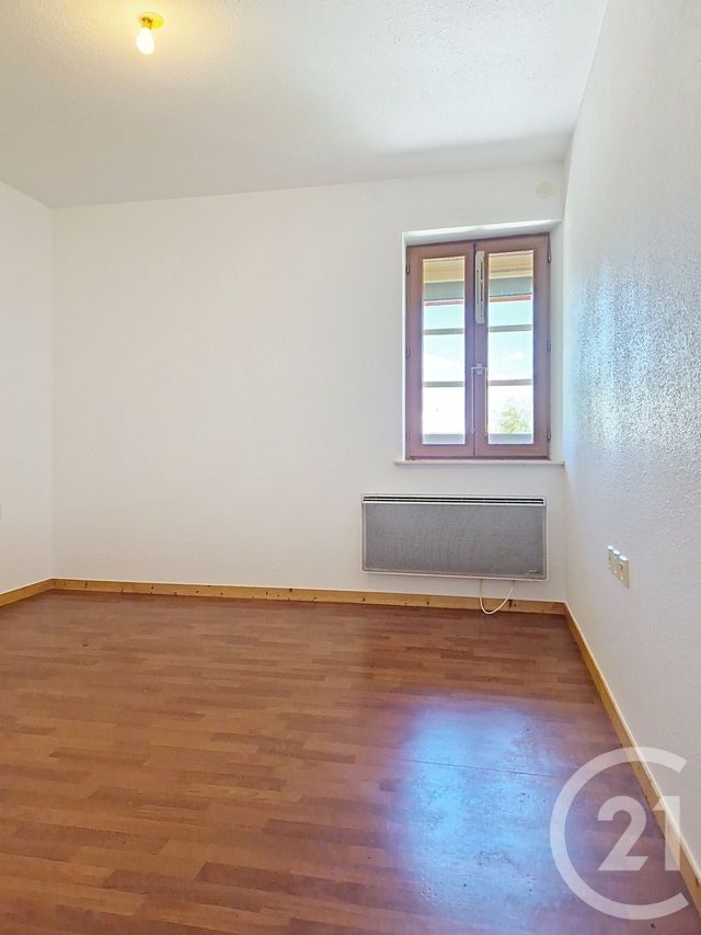 Appartement T4 à louer - 4 pièces - 65.33 m2 - LES ROUSSES - 39 - FRANCHE-COMTE - Century 21 Sanac Immobilier