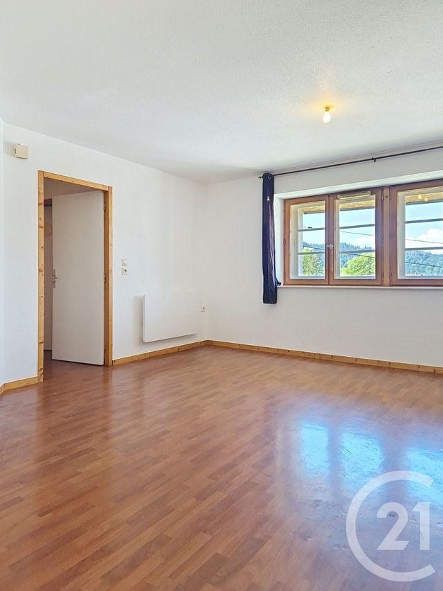 Appartement T4 à louer - 4 pièces - 65.33 m2 - LES ROUSSES - 39 - FRANCHE-COMTE - Century 21 Sanac Immobilier