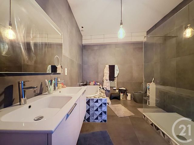 Appartement à vendre - 7 pièces - 302.34 m2 - HAUTS DE BIENNE - 39 - FRANCHE-COMTE - Century 21 Sanac Immobilier