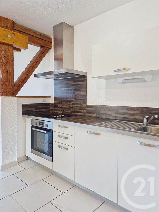 Appartement T2 à louer - 2 pièces - 34.74 m2 - MORBIER - 39 - FRANCHE-COMTE - Century 21 Sanac Immobilier