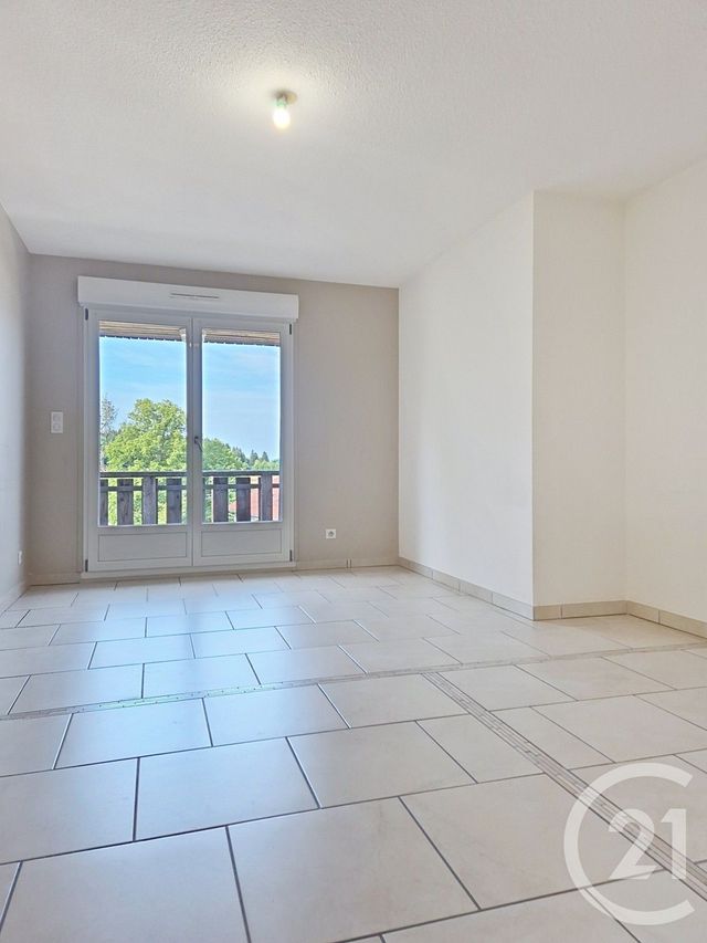 Appartement T2 à louer - 2 pièces - 34.74 m2 - MORBIER - 39 - FRANCHE-COMTE - Century 21 Sanac Immobilier