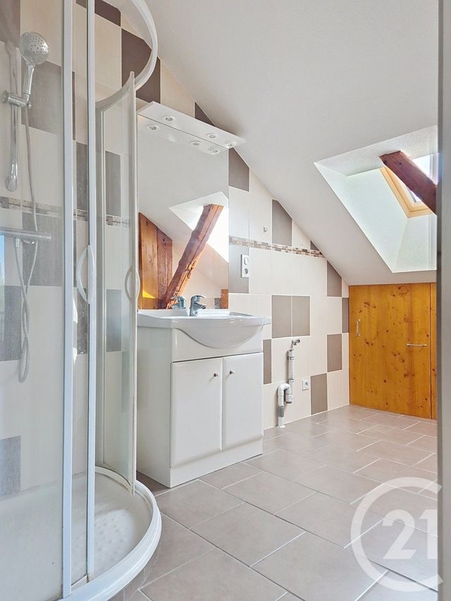Appartement T2 à louer - 2 pièces - 34.74 m2 - MORBIER - 39 - FRANCHE-COMTE - Century 21 Sanac Immobilier