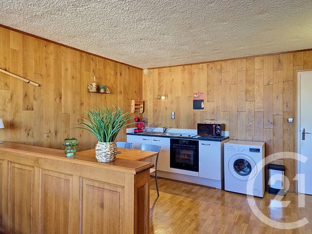 Appartement Studio à louer - 1 pièce - 29.38 m2 - LES ROUSSES - 39 - FRANCHE-COMTE - Century 21 Sanac Immobilier