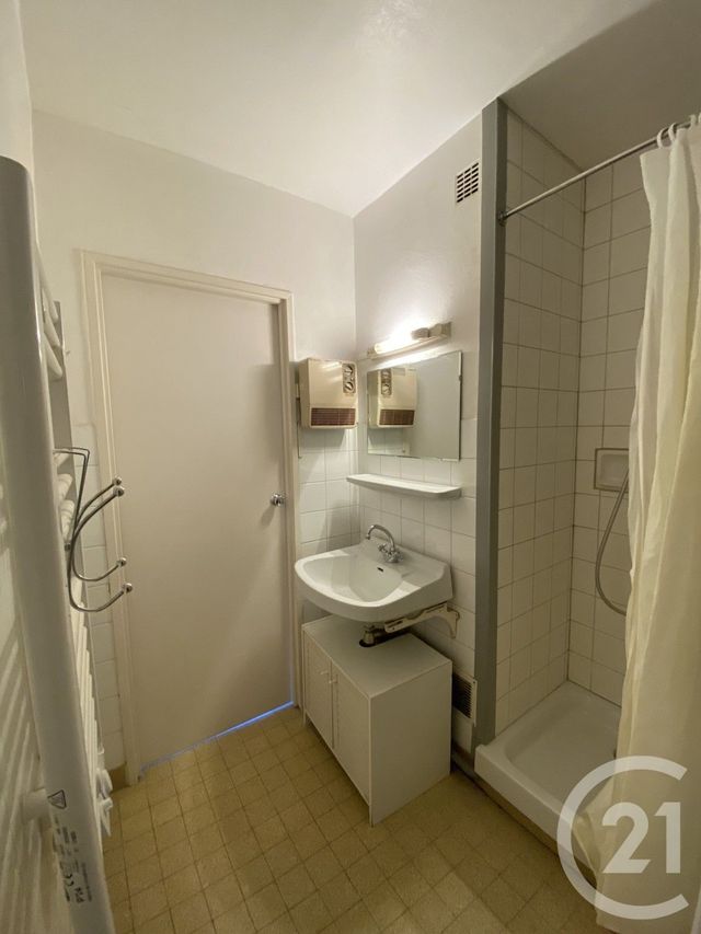 Appartement T2 à louer - 2 pièces - 44.83 m2 - LES ROUSSES - 39 - FRANCHE-COMTE - Century 21 Sanac Immobilier