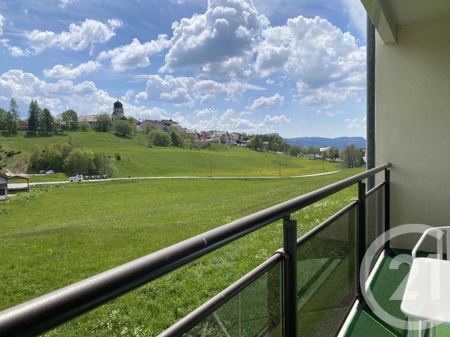 Appartement T2 à louer - 2 pièces - 44.83 m2 - LES ROUSSES - 39 - FRANCHE-COMTE - Century 21 Sanac Immobilier