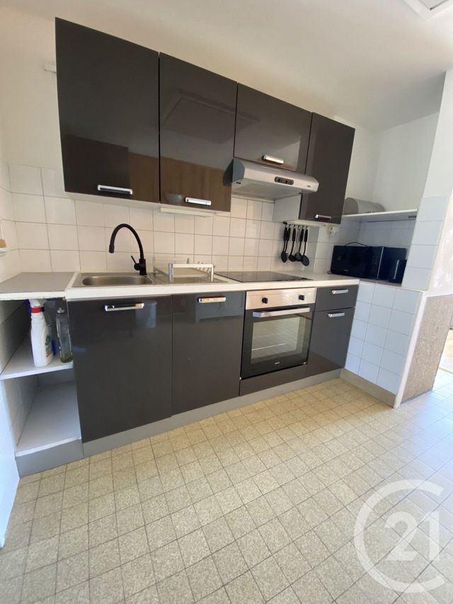 Appartement T2 à louer - 2 pièces - 44.83 m2 - LES ROUSSES - 39 - FRANCHE-COMTE - Century 21 Sanac Immobilier