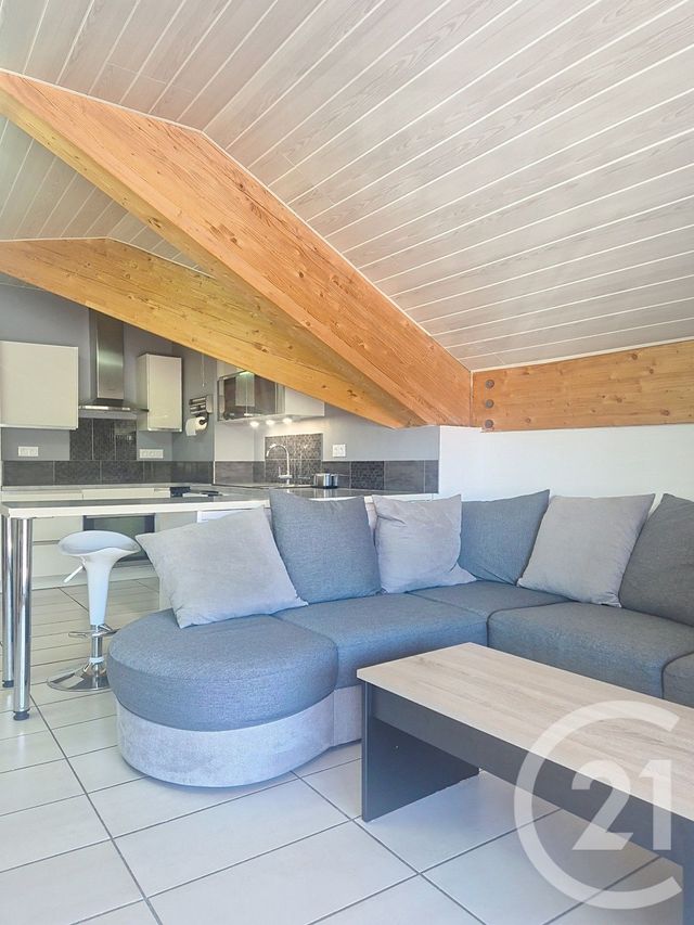 Appartement T4 à louer - 4 pièces - 80.8 m2 - LES ROUSSES - 39 - FRANCHE-COMTE - Century 21 Sanac Immobilier