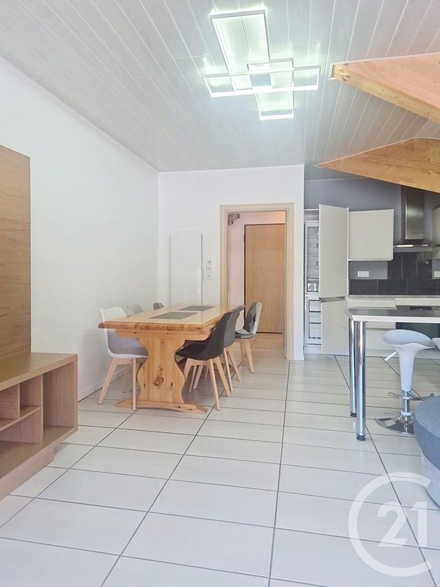 Appartement T4 à louer - 4 pièces - 80.8 m2 - LES ROUSSES - 39 - FRANCHE-COMTE - Century 21 Sanac Immobilier