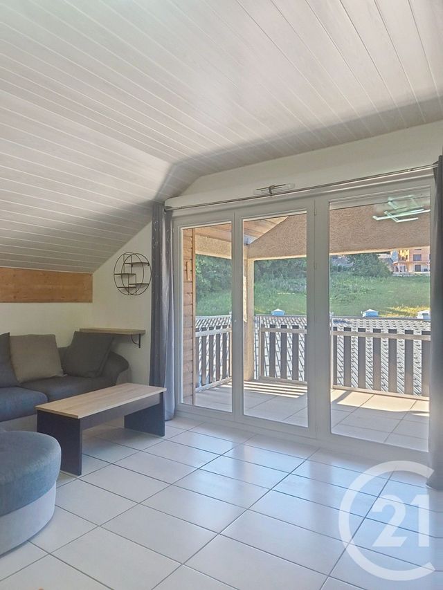 Appartement T4 à louer - 4 pièces - 80.8 m2 - LES ROUSSES - 39 - FRANCHE-COMTE - Century 21 Sanac Immobilier
