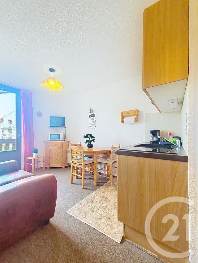 Appartement Studio à louer - 1 pièce - 22.38 m2 - LES ROUSSES - 39 - FRANCHE-COMTE - Century 21 Sanac Immobilier