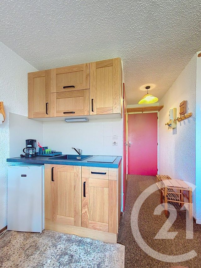 Appartement Studio à louer - 1 pièce - 22.38 m2 - LES ROUSSES - 39 - FRANCHE-COMTE - Century 21 Sanac Immobilier