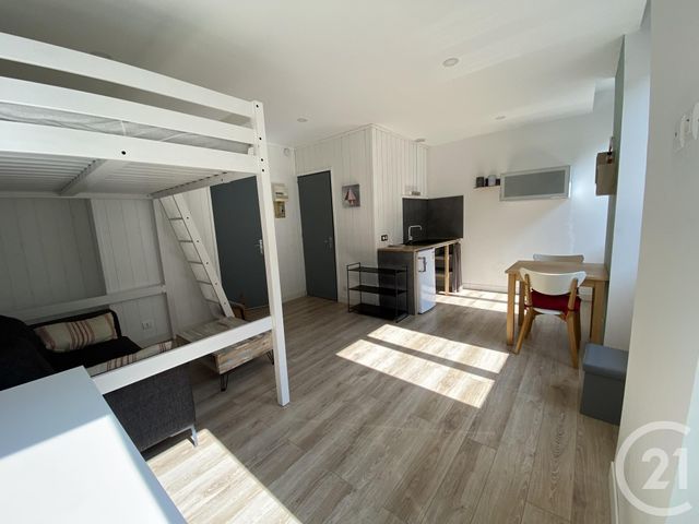 Appartement Studio à louer - 1 pièce - 20.9 m2 - HAUTS DE BIENNE - 39 - FRANCHE-COMTE - Century 21 Sanac Immobilier