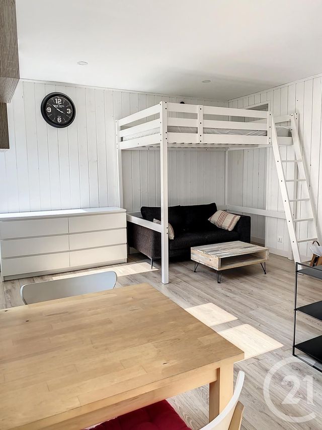 Appartement Studio à louer - 1 pièce - 20.9 m2 - HAUTS DE BIENNE - 39 - FRANCHE-COMTE - Century 21 Sanac Immobilier
