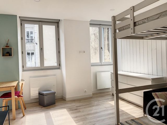Appartement Studio à louer - 1 pièce - 20.9 m2 - HAUTS DE BIENNE - 39 - FRANCHE-COMTE - Century 21 Sanac Immobilier