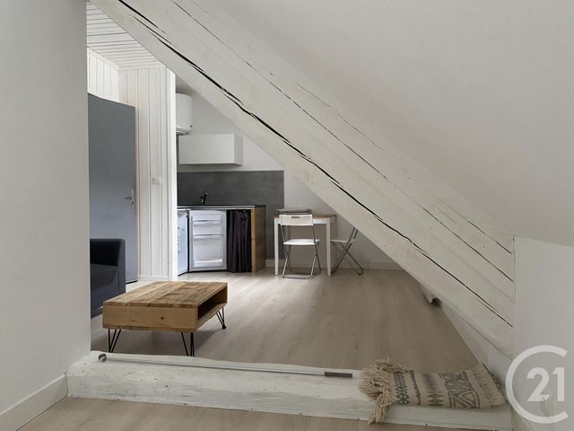 Appartement Studio à louer - 1 pièce - 15.2 m2 - HAUTS DE BIENNE - 39 - FRANCHE-COMTE - Century 21 Sanac Immobilier