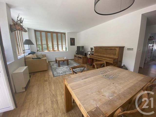 Appartement T5 à louer - 5 pièces - 113.0 m2 - LES ROUSSES - 39 - FRANCHE-COMTE - Century 21 Sanac Immobilier